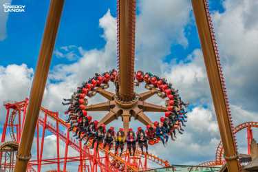 Obóz młodzieżowy, KORBIELÓW 2025 - WAKACYJNY HIT !!! Z wyjazdem do Energylandii, wycieczkami do Wiednia, na Słowację i do aquaparków. Ośrodek z basenem letnim. Kolonia 7-13 lat, obóz 14-18 lat.