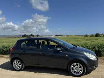 Car rent, Samochód osobowy Opel Corsa 5-osobowy Automatyczna Skrzynia
