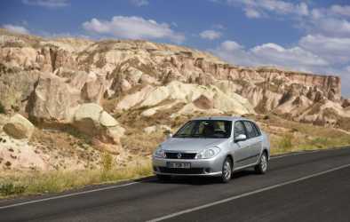 Car rent, Samochód osobowy Renault Megane 5-osobowy Manualna Skrzynia, Klima