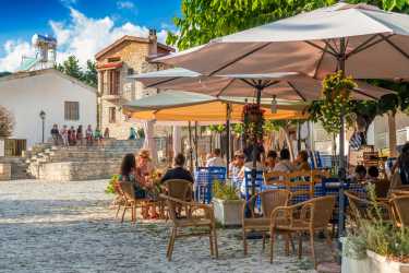 Optional trip, Wycieczka marathon szlakiem winnym i tradycyjną kuchnią z bogatą historią: Kourion, Omodos, Avakas, Blue Lagoon [30] z Pafos