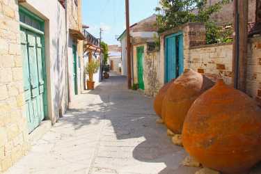 Optional trip, Wycieczka marathon szlakiem winnym i tradycyjną kuchnią z bogatą historią: Kourion, Omodos, Avakas, Blue Lagoon [30] z Pafos